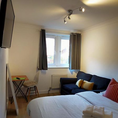 Cobbold Court Share Flat Lägenhet London Exteriör bild